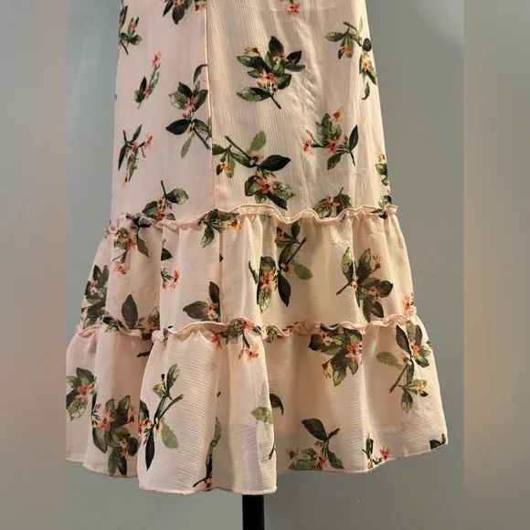 Abercrombie & Fitch pink Floral Babydoll dress. XS - Picture 5 of 9